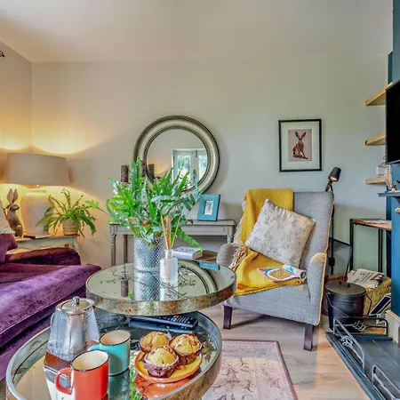 1 Bed In Richmond Oc-94752 Forcett