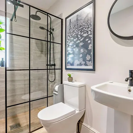 1 Bed In Richmond Oc-94752 Holiday home