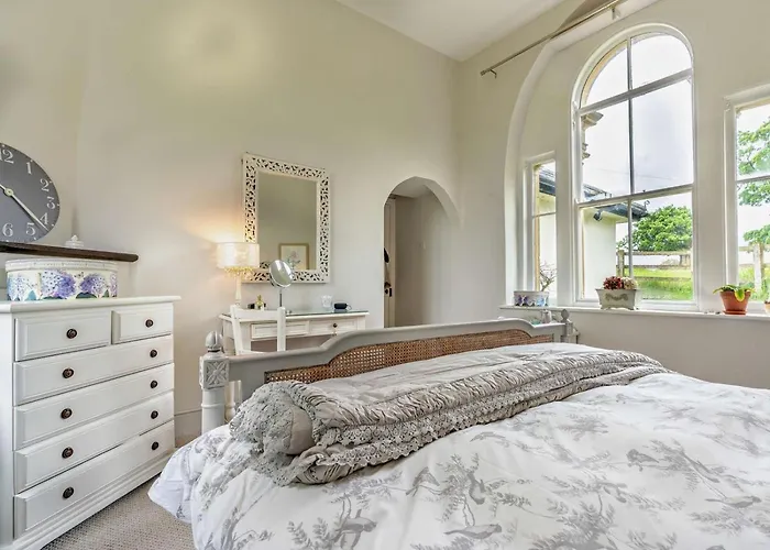 Holiday home 1 Bed In Richmond Oc-94752 *